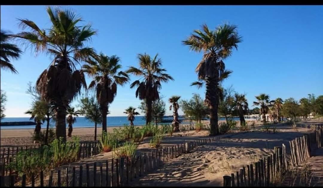 Vacances Familiales Dans Camping Avec Piscine Fréjus Exteriér fotografie